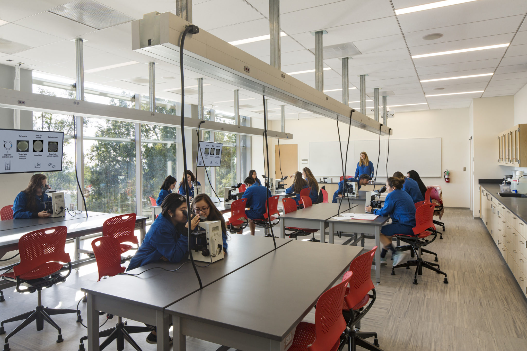 Steinberg-Hart_Whittier-College-Science-Learning-Center_Lawrence-Anderson-10-2048x1366.jpg